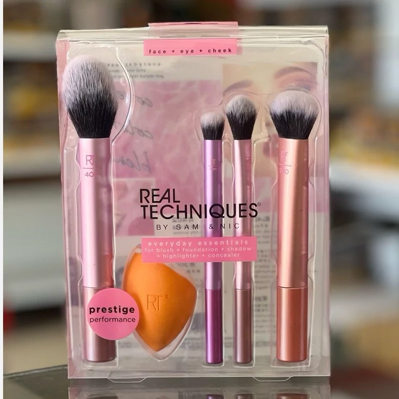 ست براش و پد ریل تکنیک REAL TECHNIQUES (5 تکه)