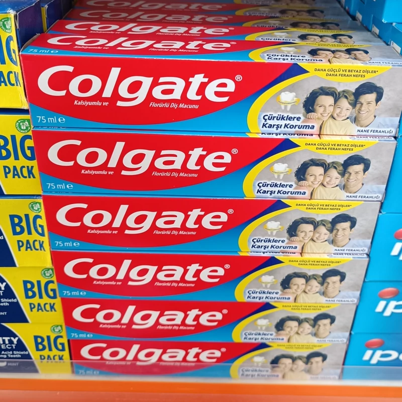 خمیردندان خانواده کولگیت حجم75 میل Colgate Family