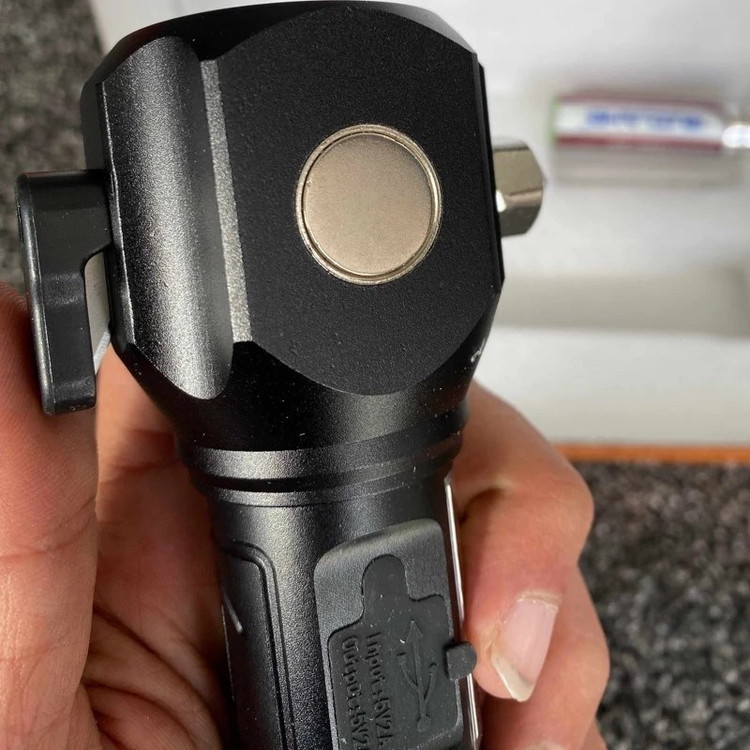 چراغ قوه پلیسی چکشدار RL-233 برد 500 متر باتری 8800mAh مگنت و شیشه شکن اضطراری
