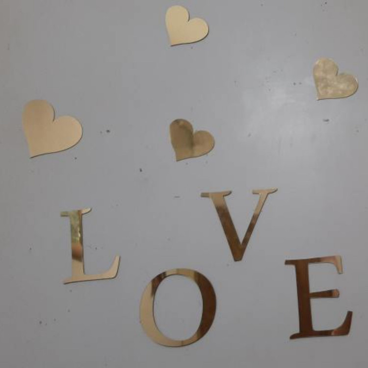 اینه دکوراتیو پدیده پلاس مدلlove