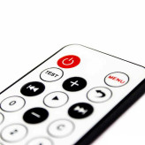 ریموت کنترل مادون قرمز 20 کلیدی با برد 8 متر- فرکانس 38kHz